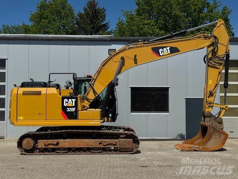 CAT 320 FL Kāpurķēžu ekskavatori