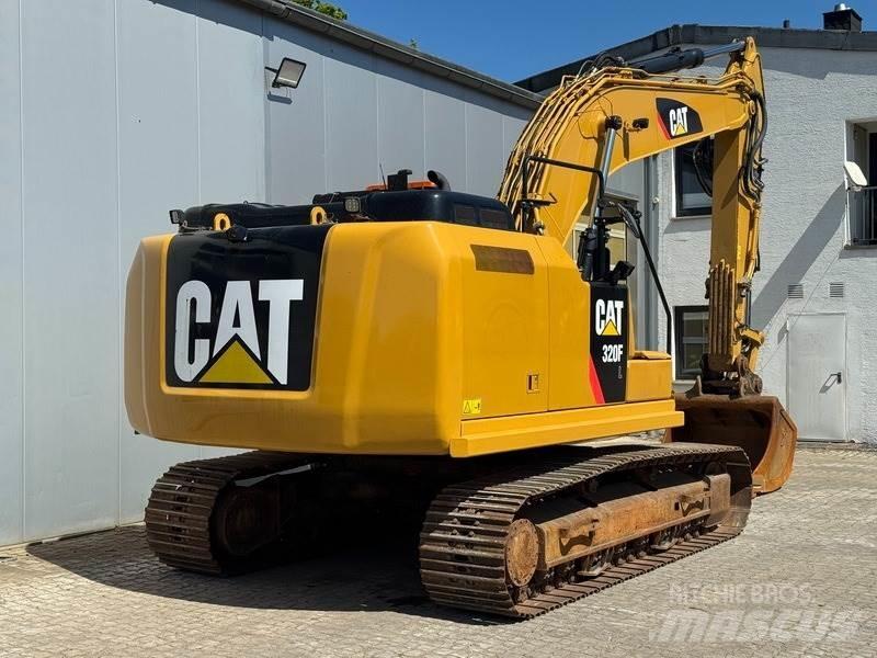 CAT 320 FL Kāpurķēžu ekskavatori