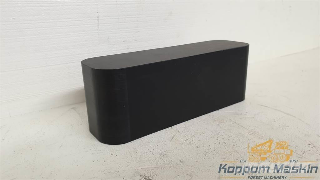Ponsse P9166 Krāni