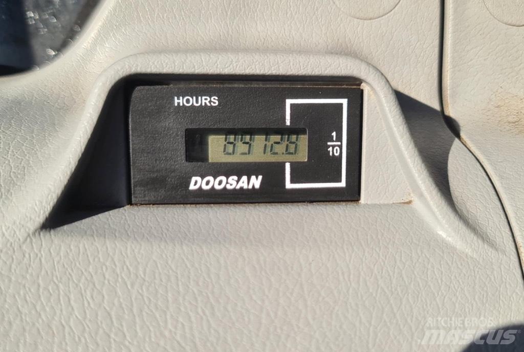 Doosan DX 300 lc 5 Kāpurķēžu ekskavatori