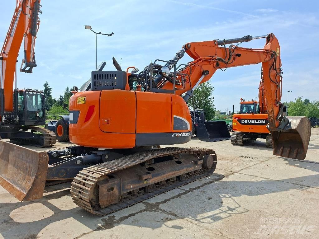 Doosan DX 235 LCR-5 Kāpurķēžu ekskavatori