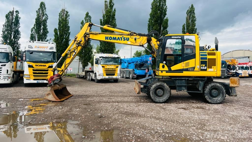 Komatsu PW 158 Ekskavatori uz riteņiem
