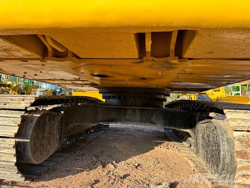 CAT 320 D L Kāpurķēžu ekskavatori