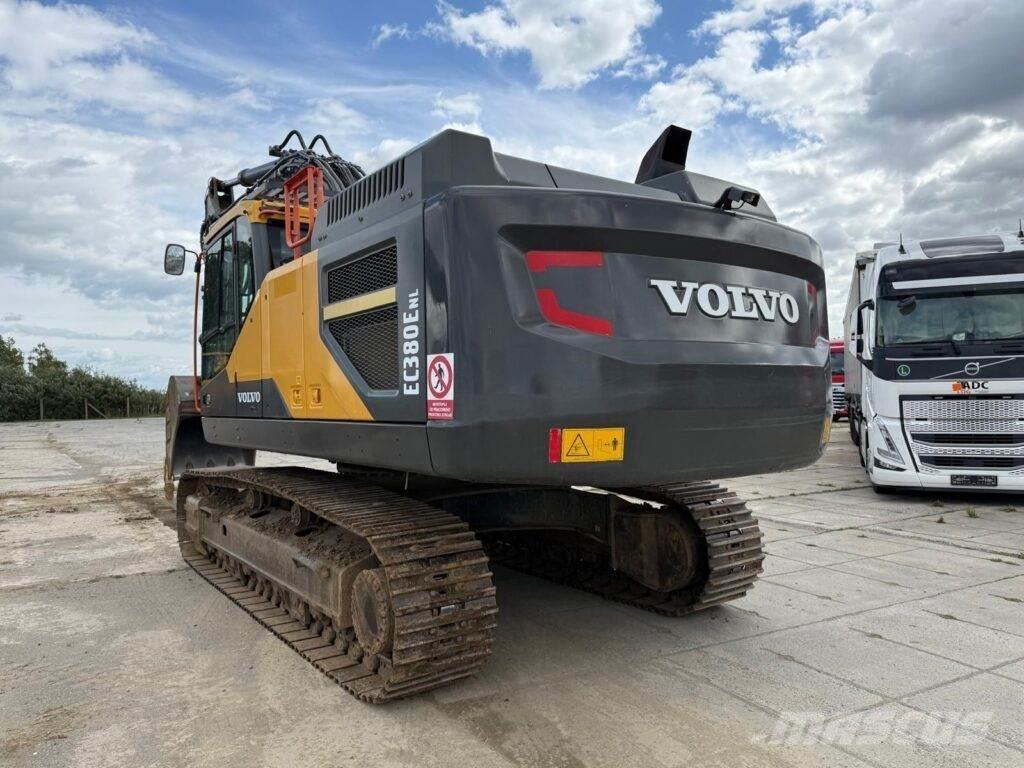 Volvo EC380ENL Kāpurķēžu ekskavatori