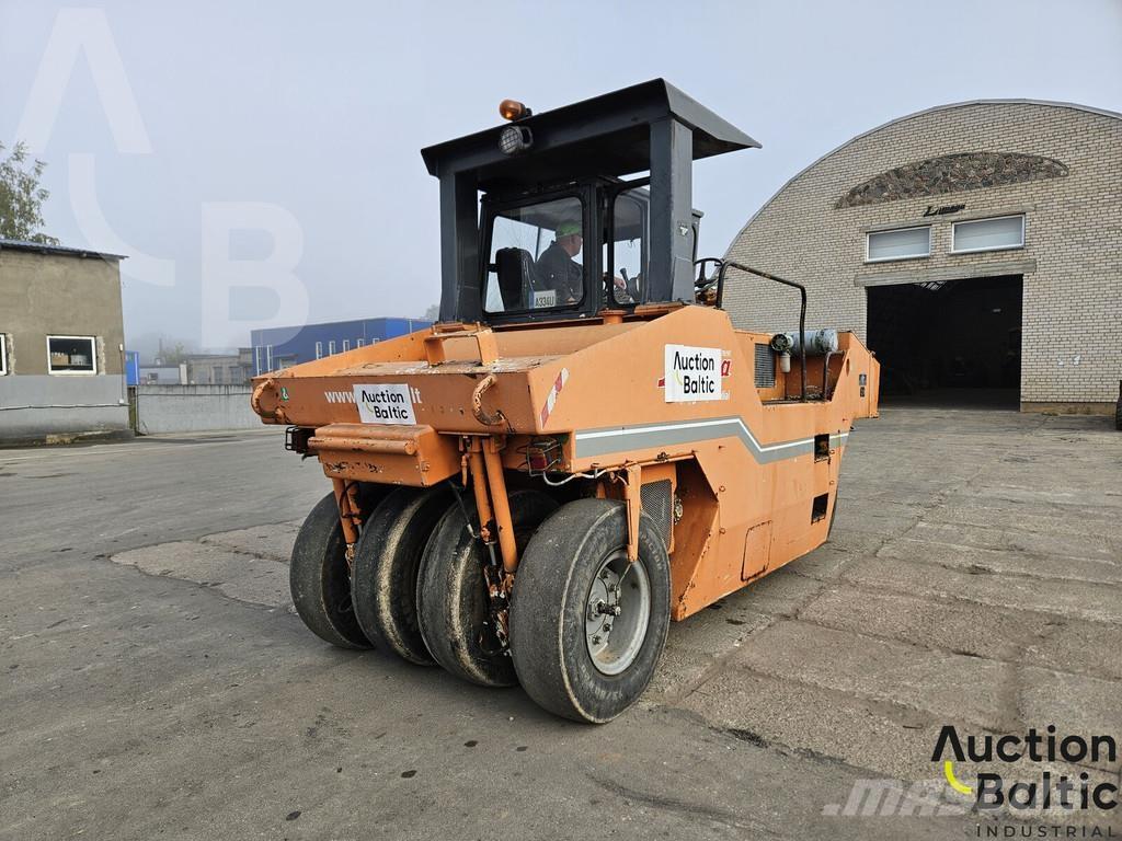 Corinsa CCN 1222 Pneimatiskie veltņi