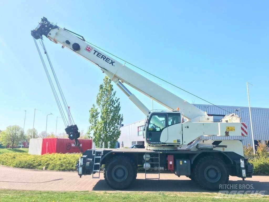 Terex 1075 Celtņi nelīdzenām virsmām