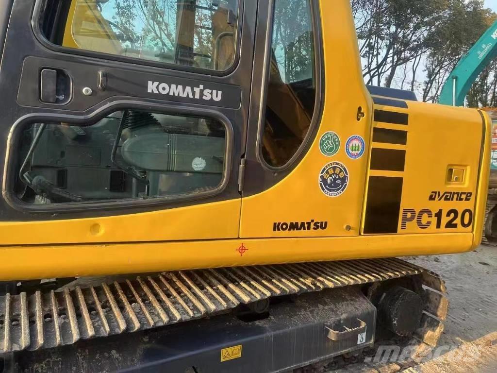 Komatsu PC120-6 Vidēja lieluma ekskavatori 7 t - 12 t