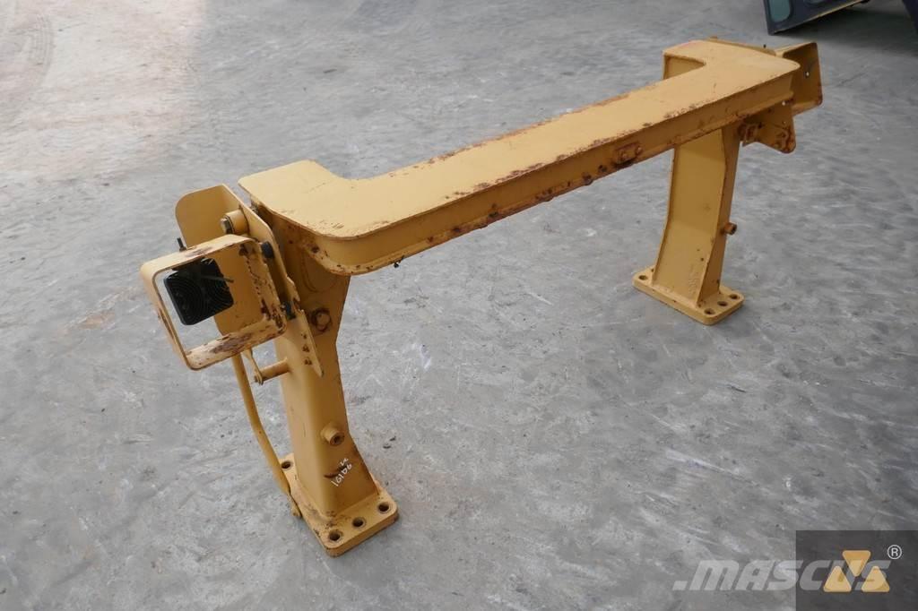 CAT 208-8705 Kabīnes un interjers