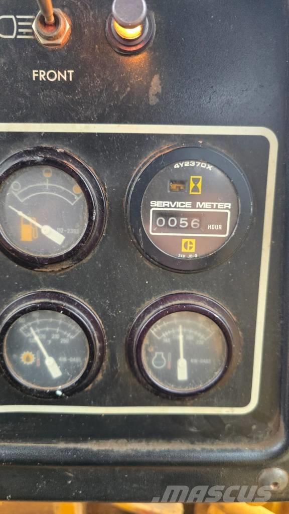 CAT D 4 H LGP Kāpurķēžu buldozeri