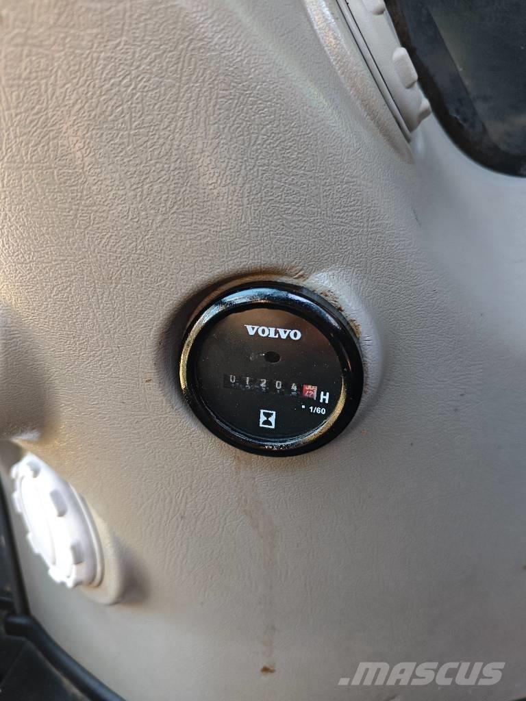 Volvo EC 250 D L Kāpurķēžu ekskavatori
