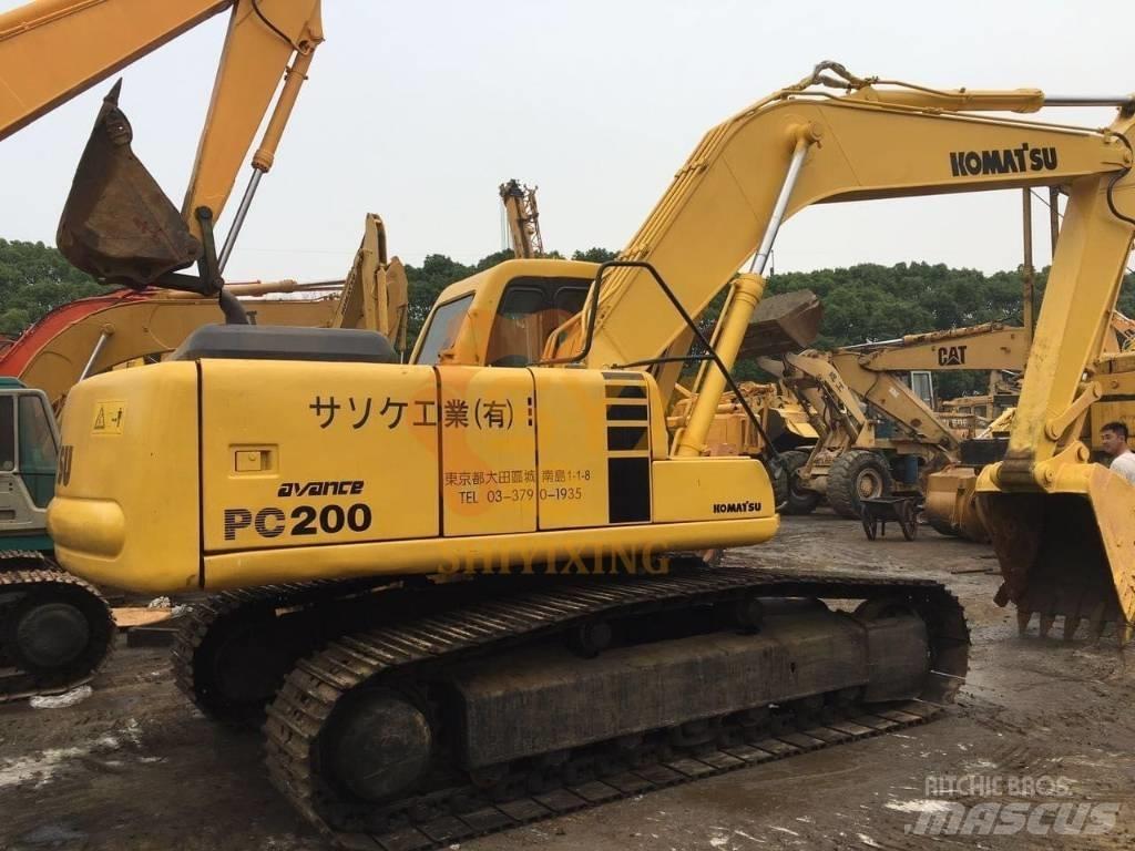 Komatsu PC 200 Kāpurķēžu ekskavatori