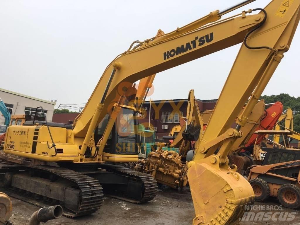 Komatsu PC 200 Kāpurķēžu ekskavatori
