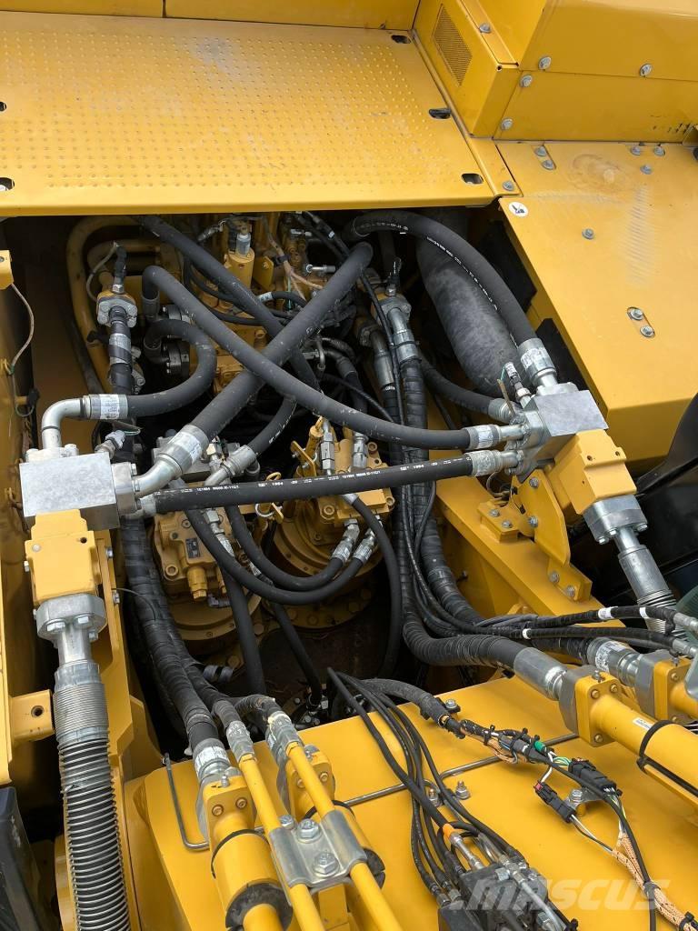 CAT 352-07A Kāpurķēžu ekskavatori