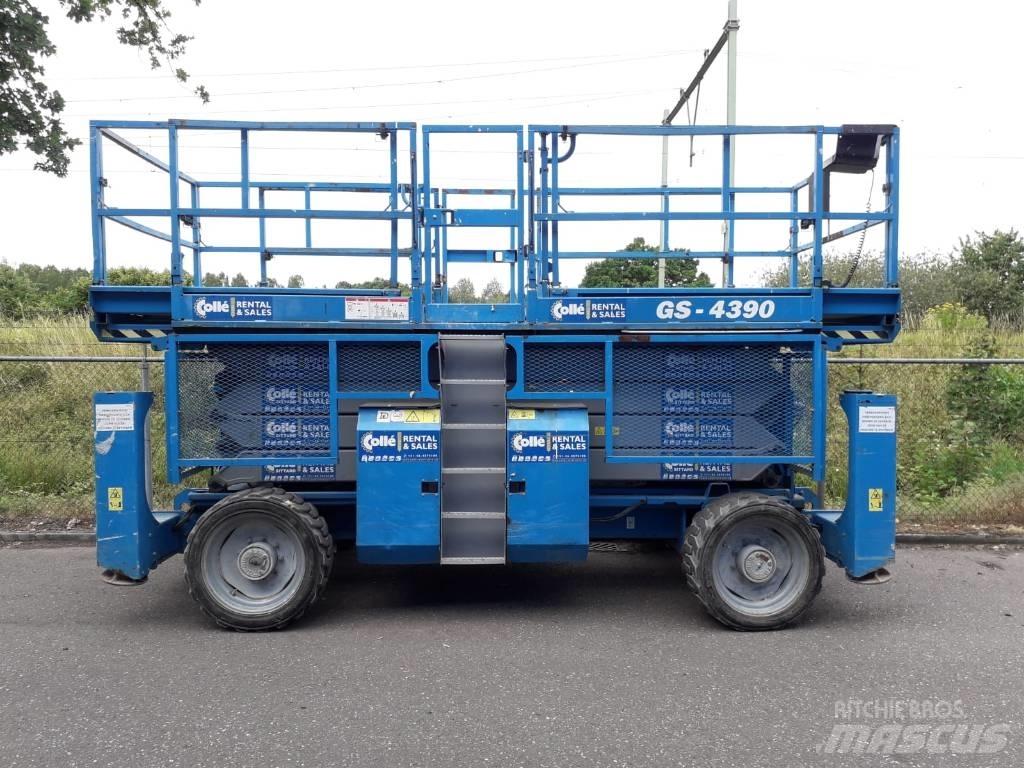 Genie GS 4390 RT Šķerveida pacēlāji