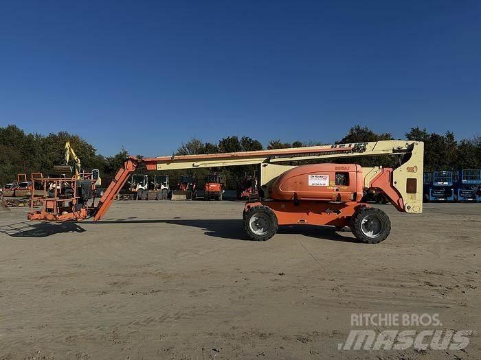 JLG 800AJ Strēles pacēlāji