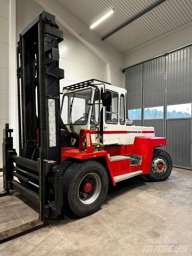 Svetruck 1260-32 Tehnika ar dīzeļa dzinēju