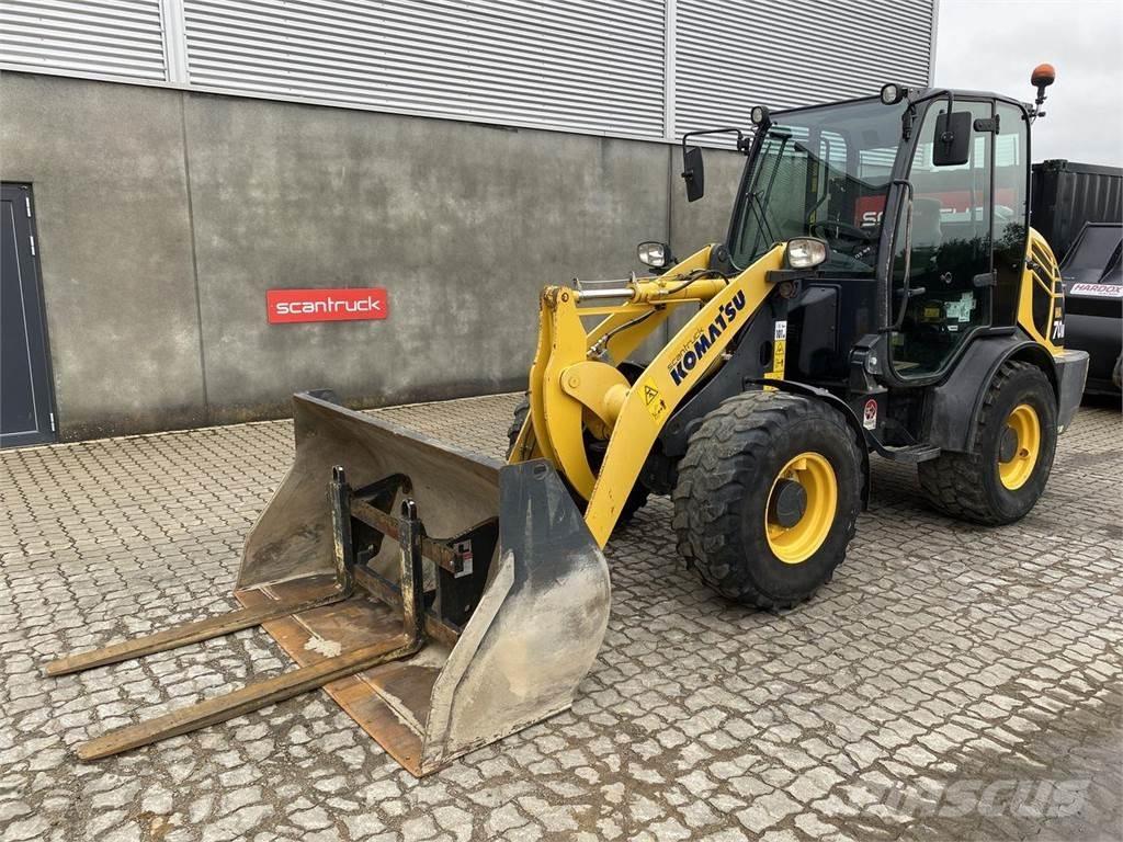 Komatsu WA70M-8EO Multifunkcionālie iekrāvēji