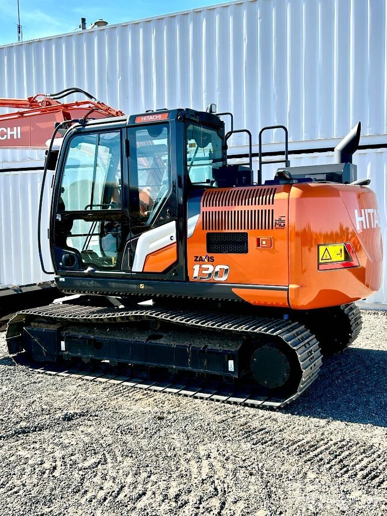 Hitachi ZX130-7 Kāpurķēžu ekskavatori