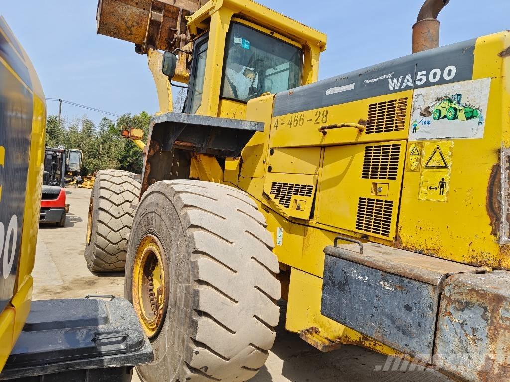 Komatsu WA 500 Iekrāvēji uz riteņiem