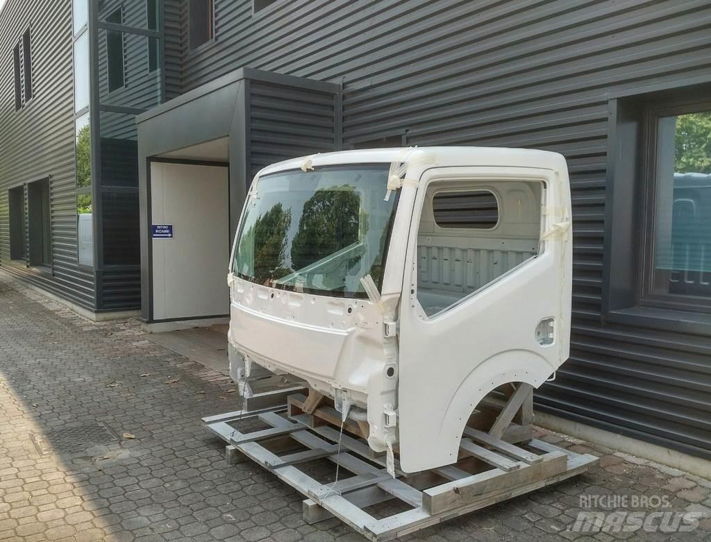 Renault Maxity Kabīnes un interjers