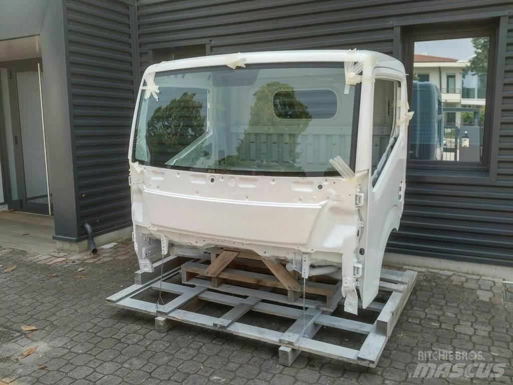 Renault Maxity Kabīnes un interjers