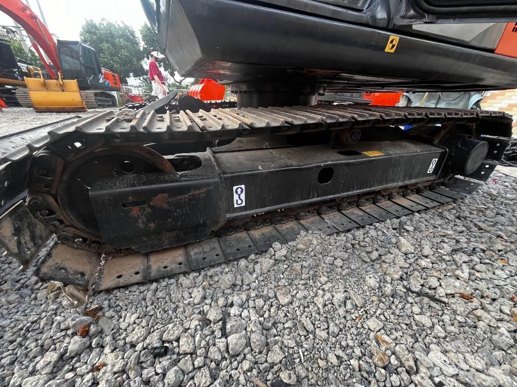 Hitachi ZX 70 Vidēja lieluma ekskavatori 7 t - 12 t