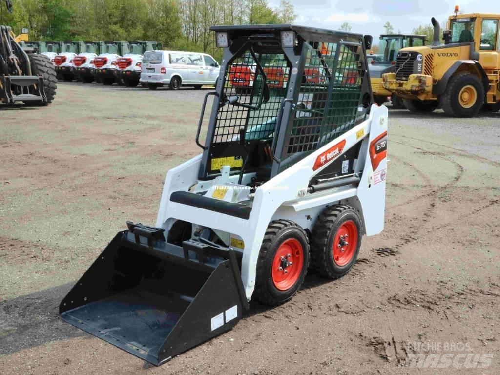 Bobcat S70 Lietoti riteņu kompaktiekrāvēji
