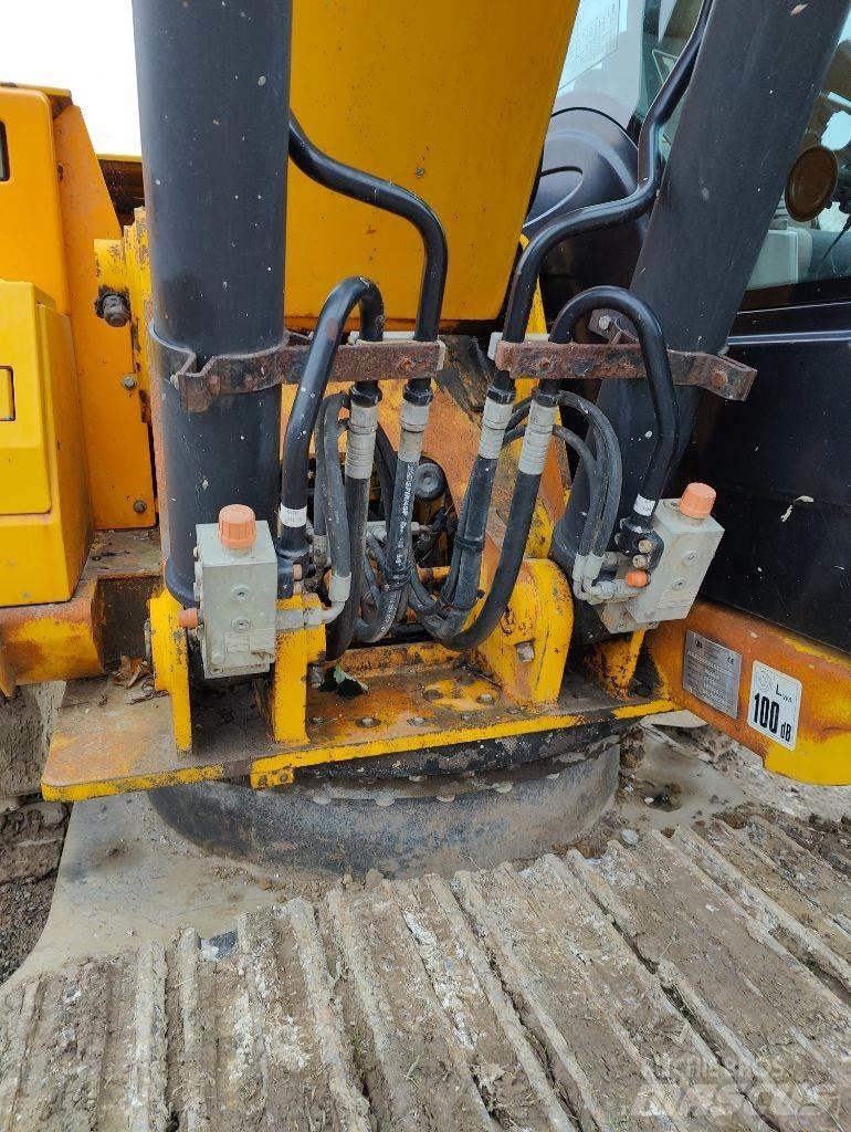 JCB JS 160 LC Kāpurķēžu ekskavatori