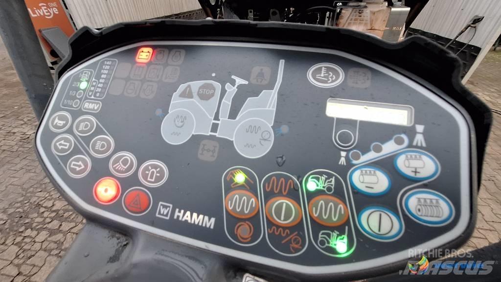 Hamm HD 13i VV Divvalču grunts veltņi