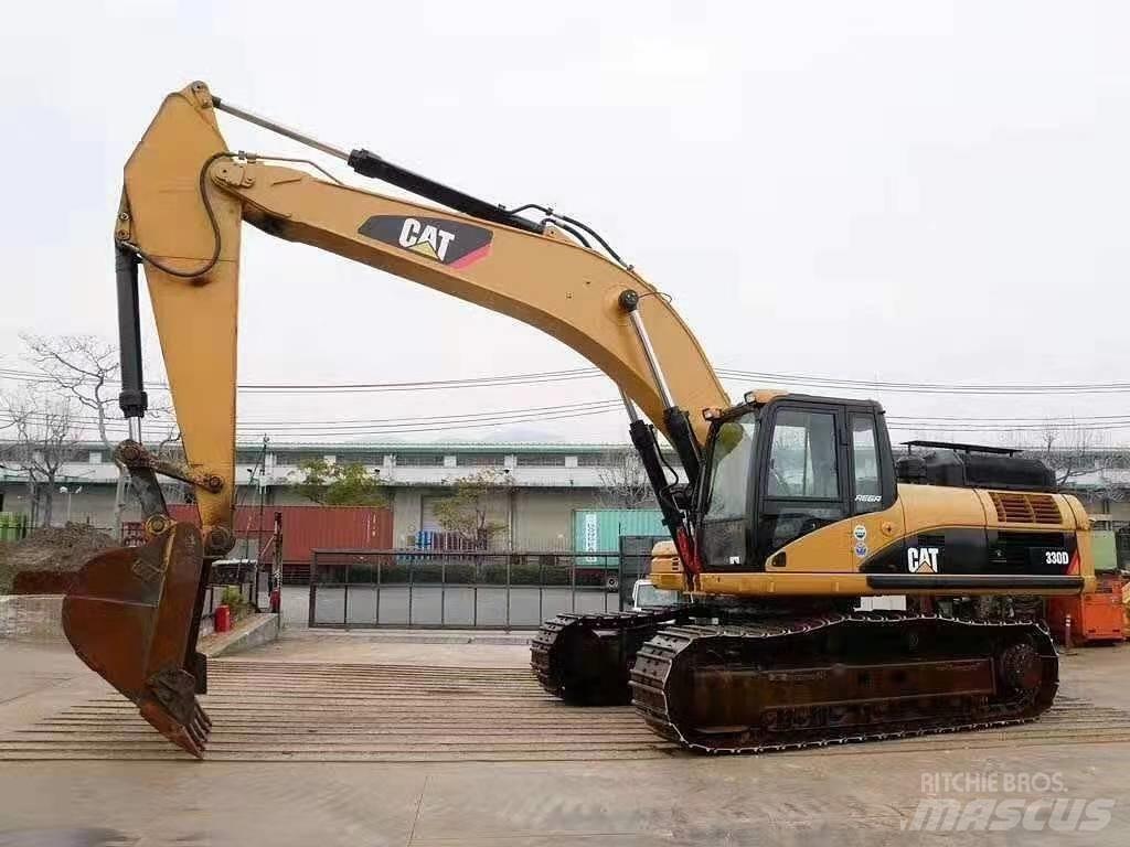 CAT 330 D Kāpurķēžu ekskavatori