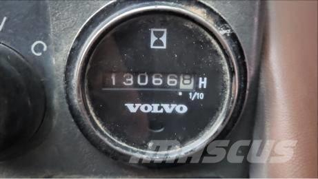Volvo EW145BP Ekskavatori uz riteņiem
