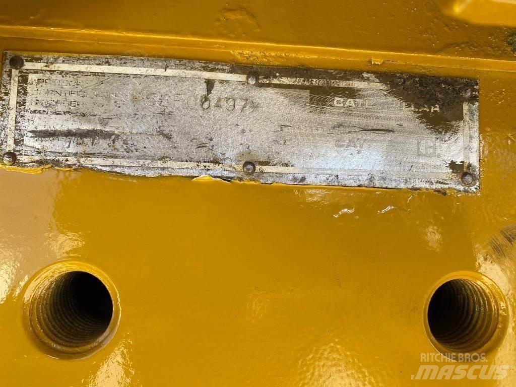 CAT D 7 H Kāpurķēžu buldozeri