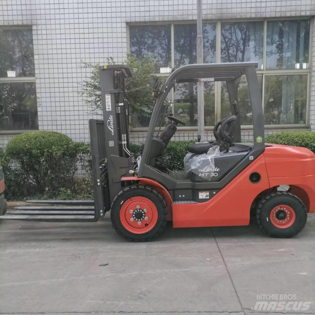 Linde H 30 D Tehnika ar dīzeļa dzinēju