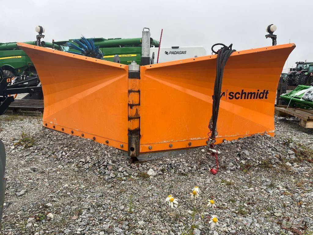 Aebi Schmidt KL-V 32 Sniega traktori