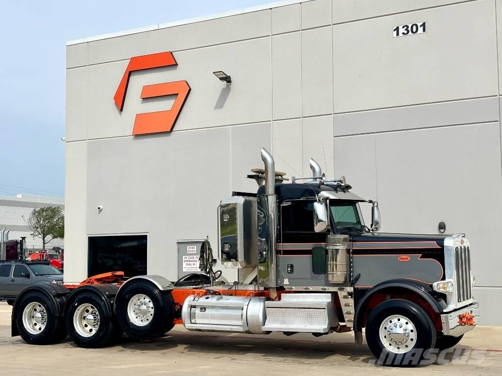 Peterbilt 389 Vilcēji
