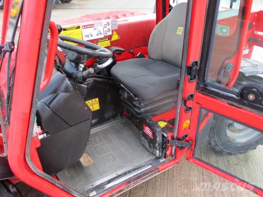 JCB 525-60 (638) Teleskopiskie manipulatori