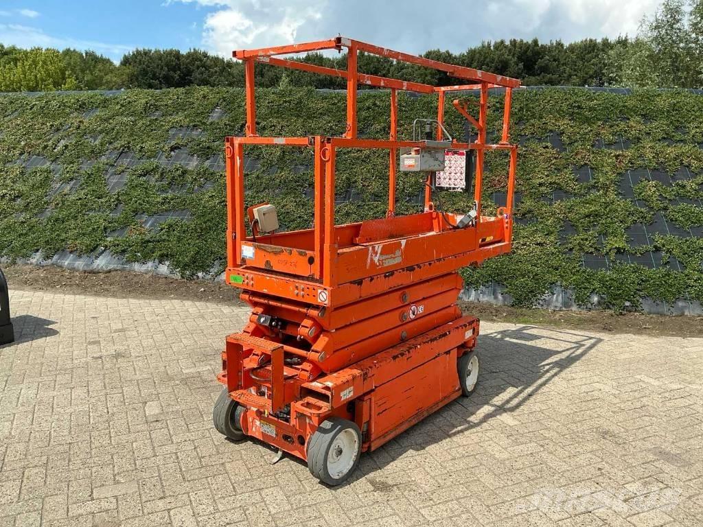 SkyJack SJ III 3219 Šķerveida pacēlāji