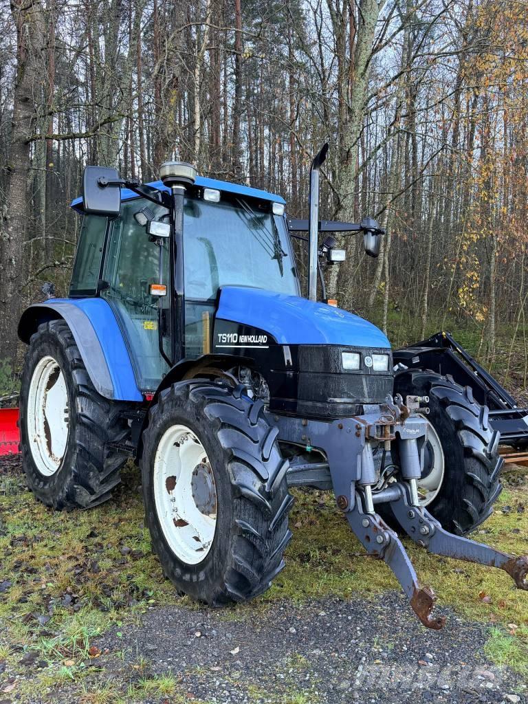 New Holland TS 110 Traktori