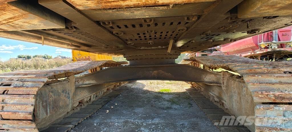 Volvo EC 240 C LR Ekskavatori tālās sniedzamības darbiem