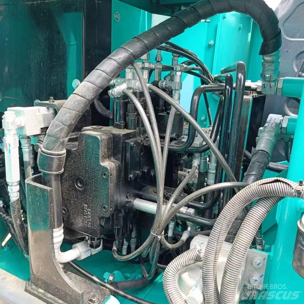 Kobelco SK 75 Kāpurķēžu ekskavatori