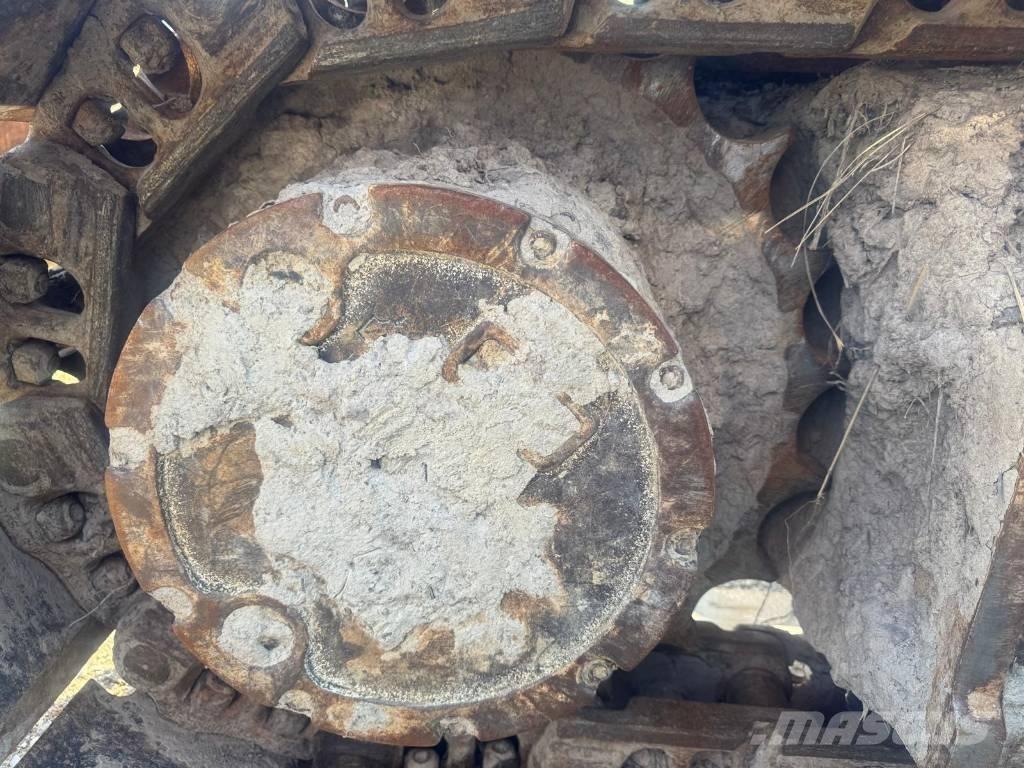 CASE CX210D Kāpurķēžu ekskavatori