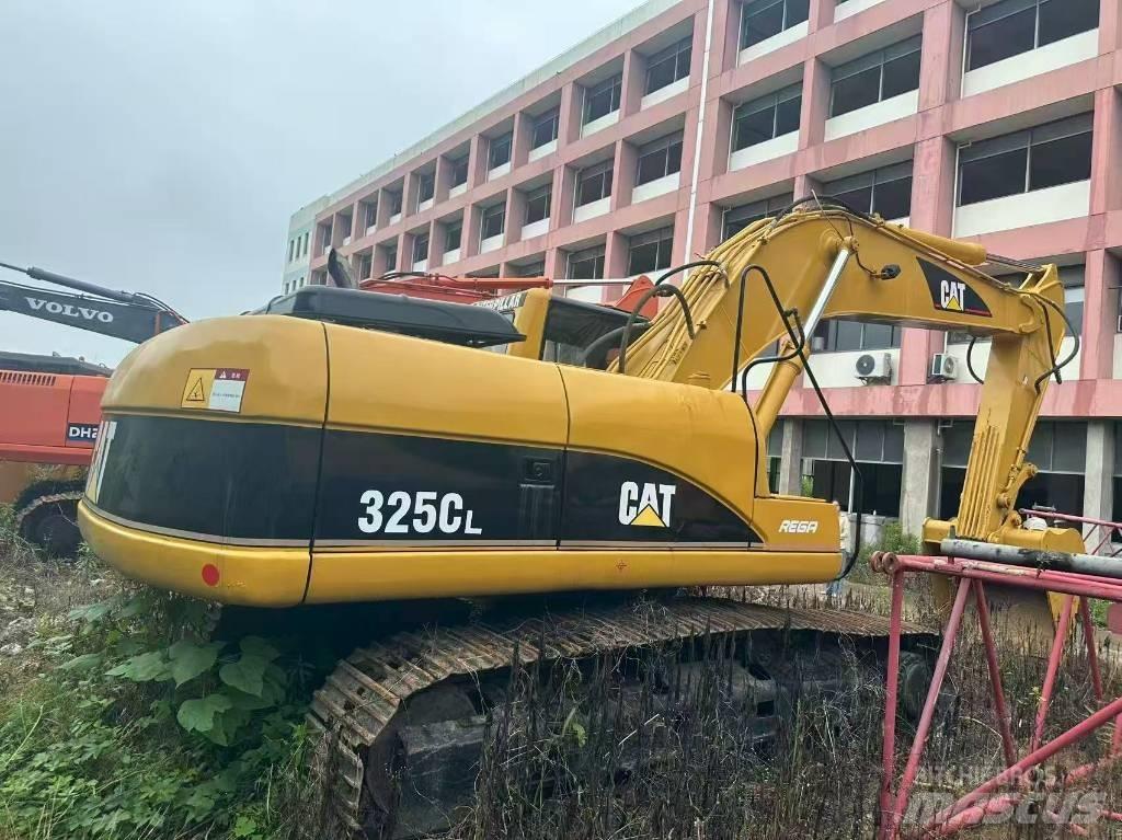 CAT 325 CL Kāpurķēžu ekskavatori