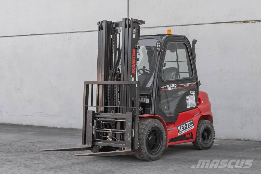 Manitou MI 35 D Tehnika ar dīzeļa dzinēju