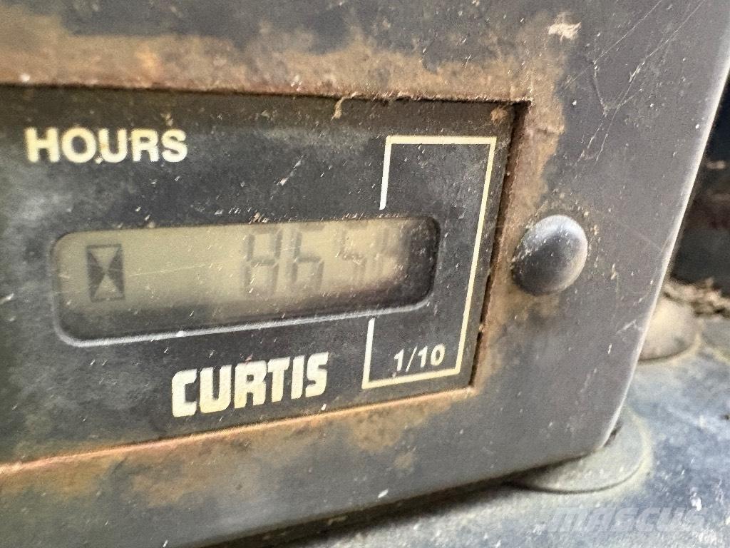 JCB 3T ST Mini pašizgāzēji