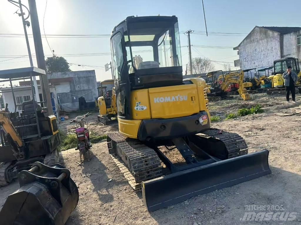 Komatsu PC 40 Kāpurķēžu ekskavatori