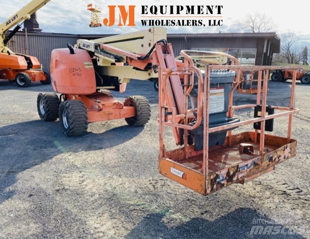 JLG 450 AJ Strēles pacēlāji
