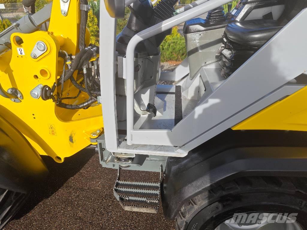 Wacker Neuson WL 28 Iekrāvēji uz riteņiem