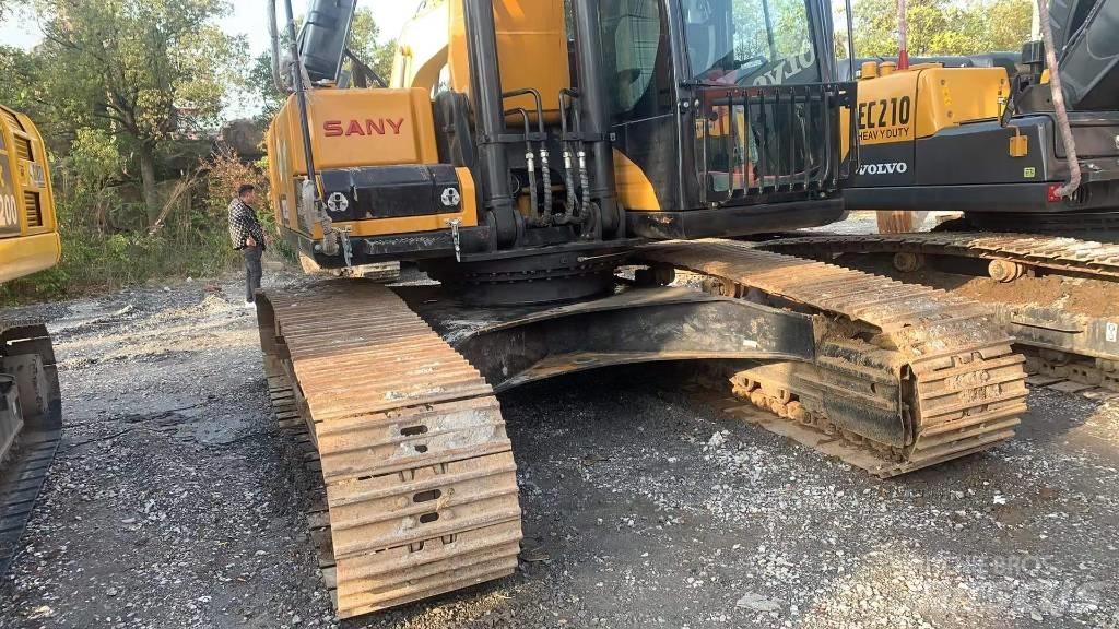 Sany SY 235 C Kāpurķēžu ekskavatori