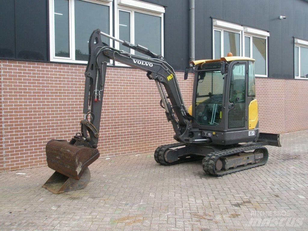 Volvo EC35D Mini ekskavatori < 7 t