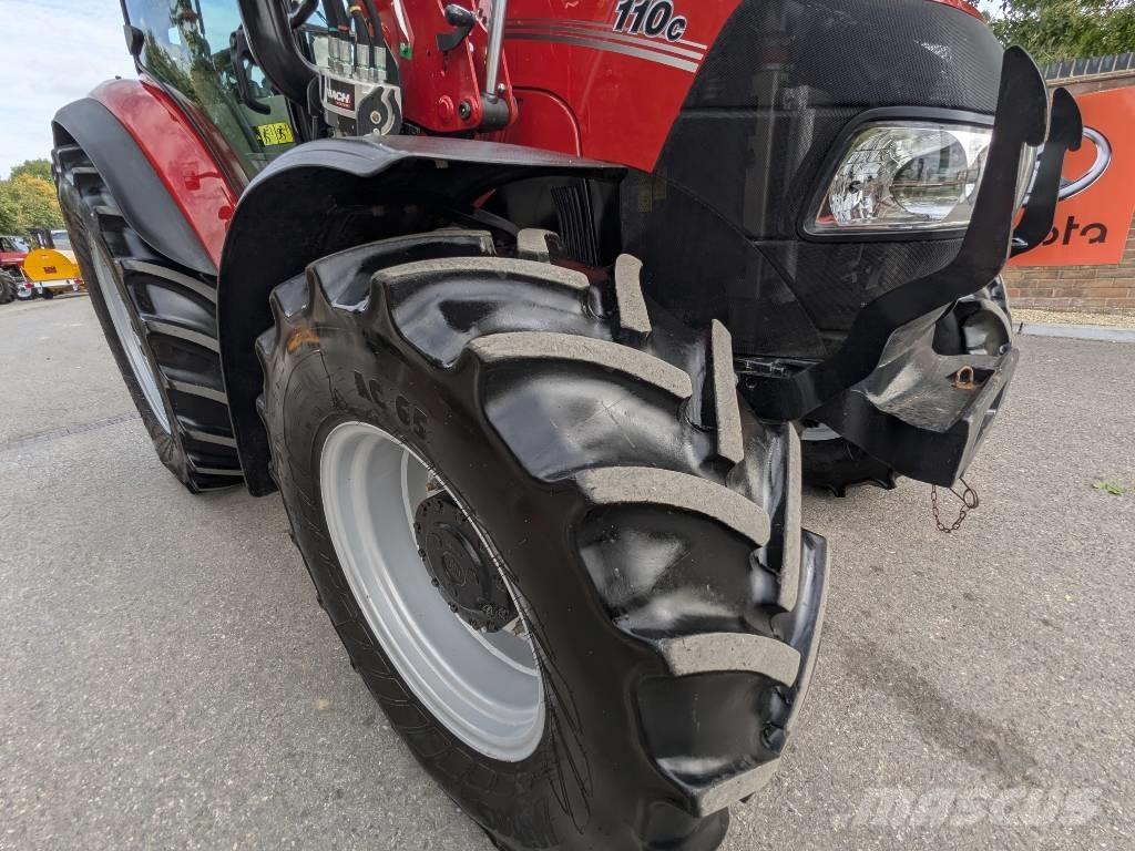 CASE 110C Traktori